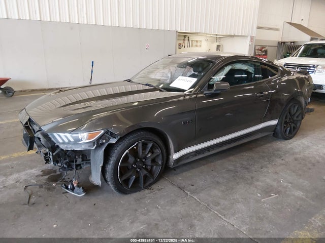 Ford Mustang Gt Premium 2017 1FA6P8CFXH5321469 Image 2
