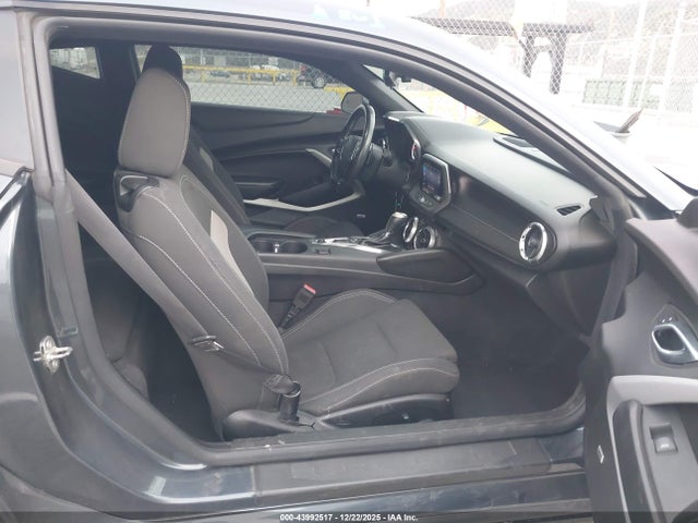 1G1FB1RXXK0113797 Chevrolet Camaro 1lt