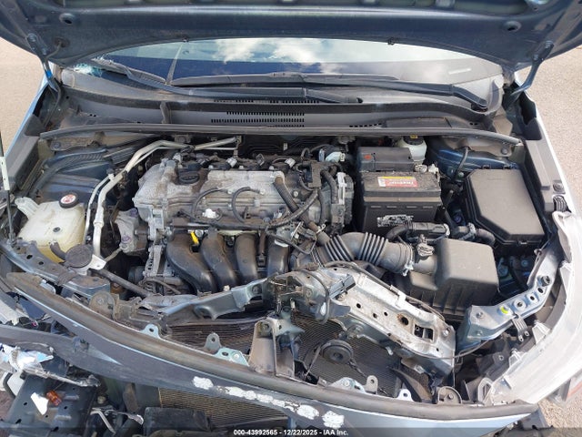 JTDEPMAE4NJ207771 Toyota COROLLA LE