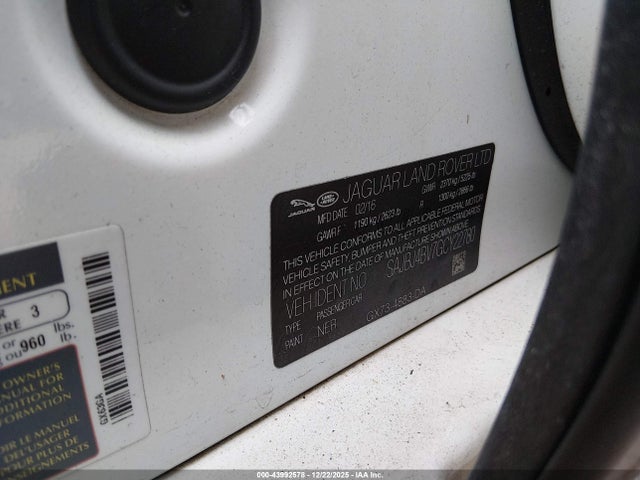 2016 JAGUAR XF SAJBJ4BV7GCY22780 Photo 8