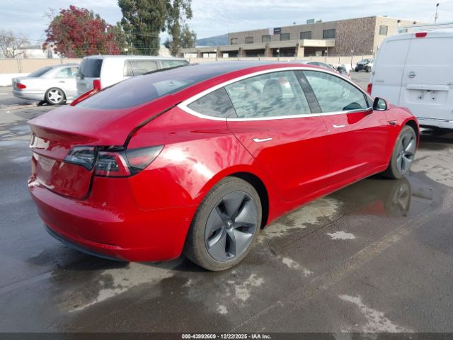 2018 TESLA MODEL 3 5YJ3E1EA4JF030711 Photo 3