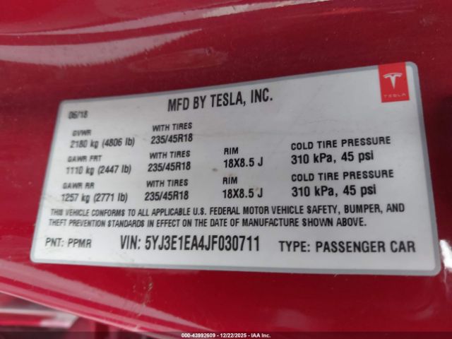 2018 TESLA MODEL 3 5YJ3E1EA4JF030711 Photo 8