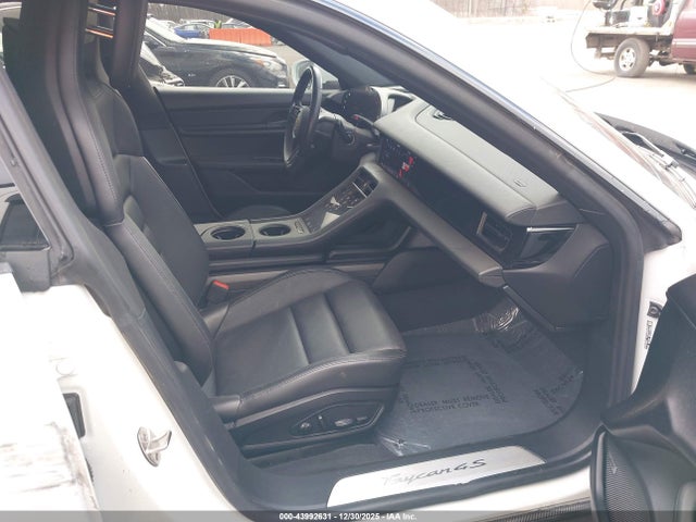 2020 PORSCHE TAYCAN WP0AB2Y12LSA50093 Photo 4