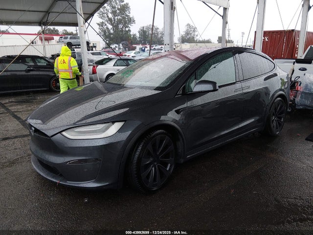 2022 TESLA MODEL X 7SAXCBE52NF334533 Photo 1