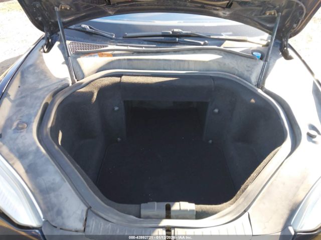 2014 TESLA MODEL S 5YJSA1H1XEFP43394 Photo 9