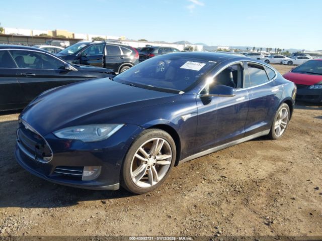 2014 TESLA MODEL S 5YJSA1H1XEFP43394 Photo 1