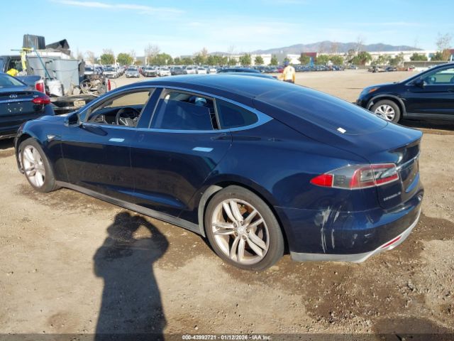 2014 TESLA MODEL S 5YJSA1H1XEFP43394 Photo 2