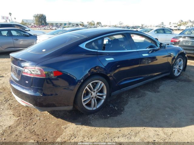 2014 TESLA MODEL S 5YJSA1H1XEFP43394 Photo 3