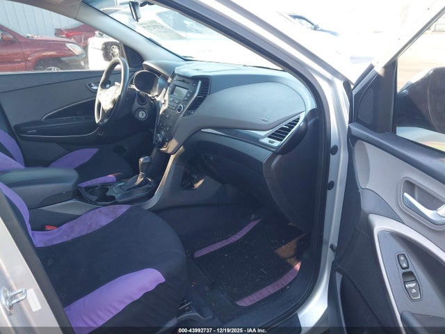 2016 Hyundai Santa Fe Sport 2.4l მანქანა იყიდება აუქციონზე, vin: 5XYZT3LB1GG350254, აუქციონის ნომერი: 43992737
