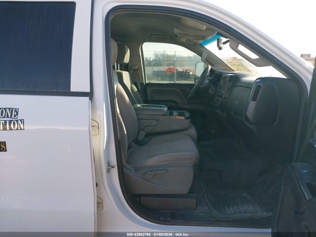 1GC1KUEG2GF232828 Chevrolet Silverado 2500hd Wt