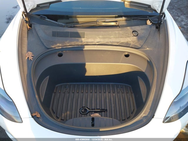 2023 TESLA MODEL 3 5YJ3E1EC8PF559492 Photo 9