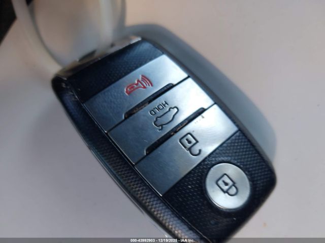 2017 KIA FORTE 3KPFL4A89HE102073 Photo 10