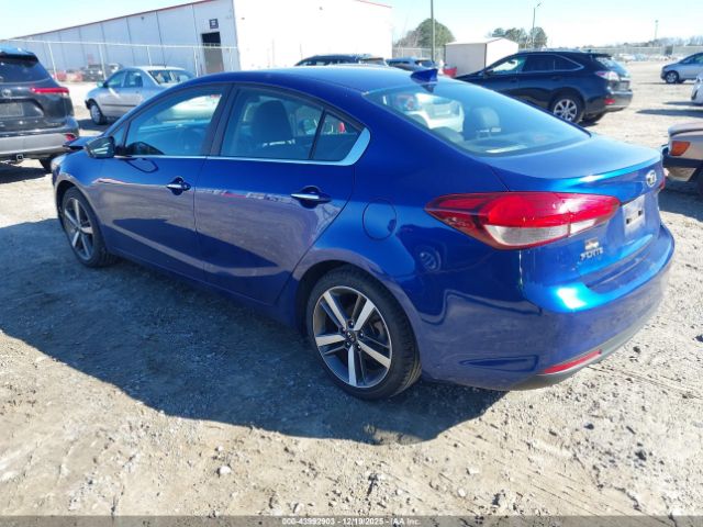 2017 KIA FORTE 3KPFL4A89HE102073 Photo 2