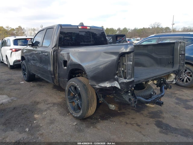 2021 RAM 1500 1C6RRFBG9MN606147 Photo 2
