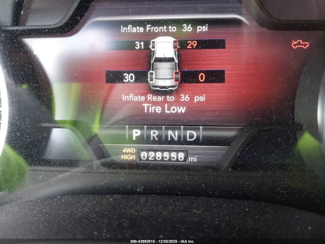 2021 RAM 1500 1C6RRFBG9MN606147 Photo 6