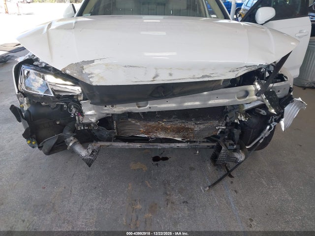 2018 AUDI A4 WAUKMAF45JA192098 Photo 5