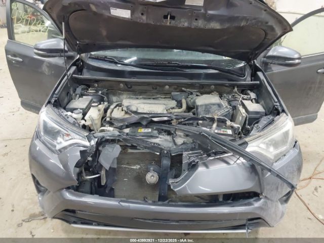 2017 TOYOTA RAV4 JTMWFREV8HJ107188 Photo 9