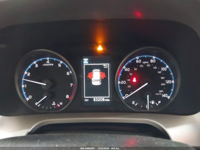 2017 TOYOTA RAV4 JTMWFREV8HJ107188 Photo 6