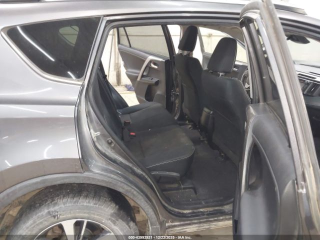 2017 TOYOTA RAV4 JTMWFREV8HJ107188 Photo 7