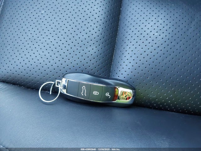 2018 PORSCHE MACAN WP1AA2A55JLB02237 Photo 10