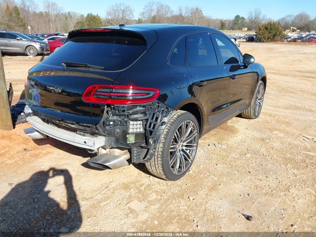 2018 PORSCHE MACAN WP1AA2A55JLB02237 Photo 3