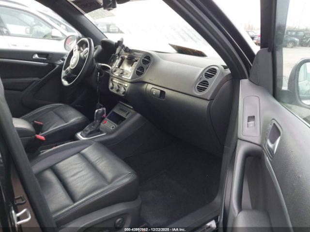 2014 VOLKSWAGEN TIGUAN WVGBV3AX4EW021313 Photo 4