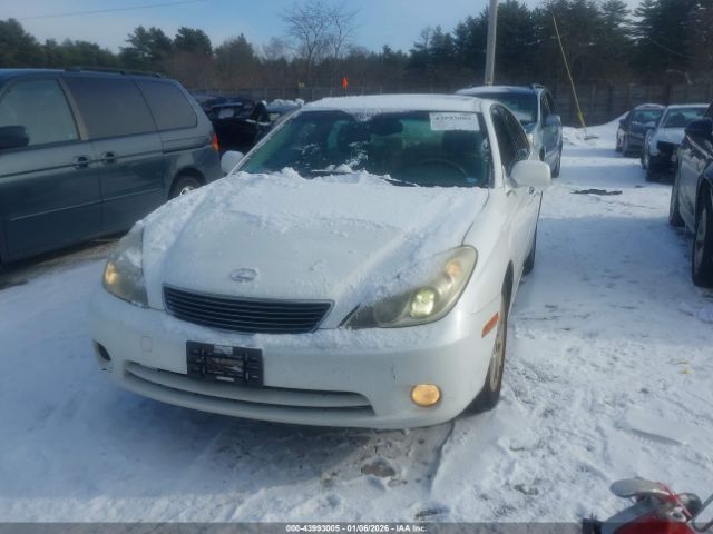 2005 LEXUS ES 330 JTHBA30G355110098 Photo 1