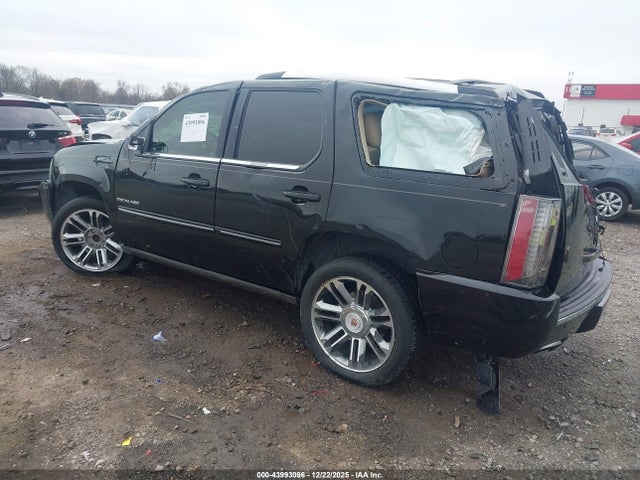 2013 CADILLAC ESCALADE 1GYS3CEF6DR115549 Photo 2