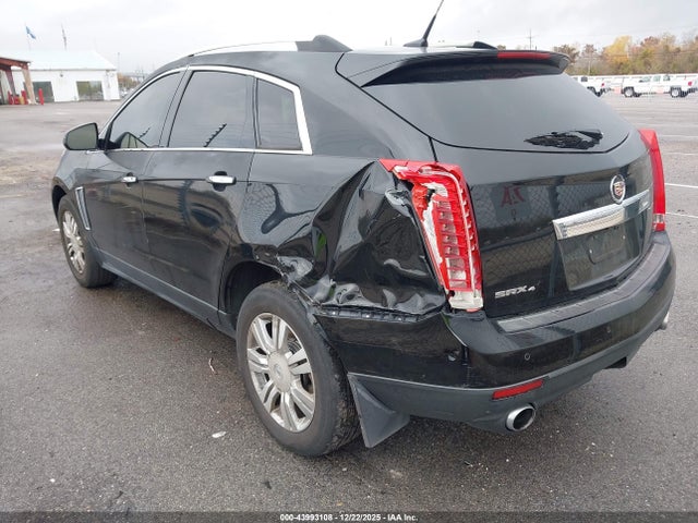 2014 CADILLAC SRX 3GYFNEE33ES615339 Photo 2