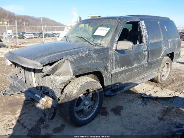 2000 CADILLAC ESCALADE 1GYEK13R3YR126208 Photo 1