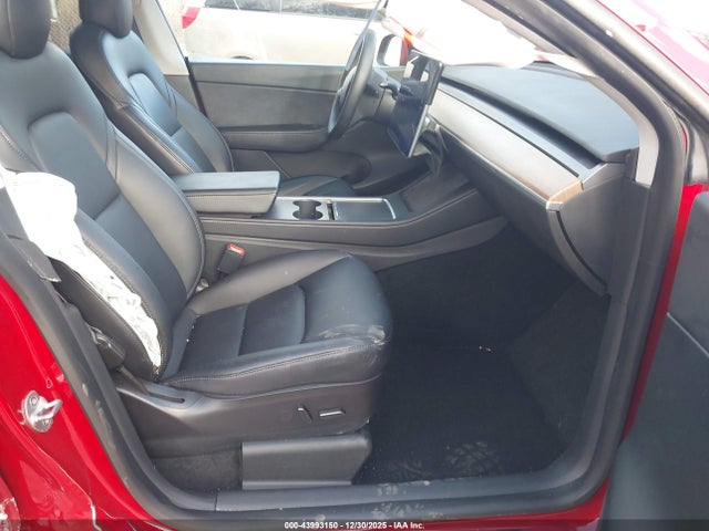 2022 TESLA MODEL Y 7SAYGDEF7NF376953 Photo 4