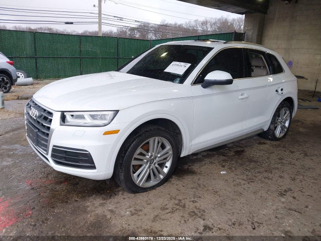 2018 AUDI Q5 WA1BNAFY2J2007223 Photo 1