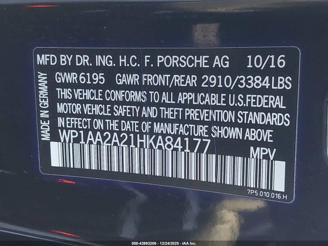 2017 PORSCHE CAYENNE WP1AA2A21HKA84177 Photo 8