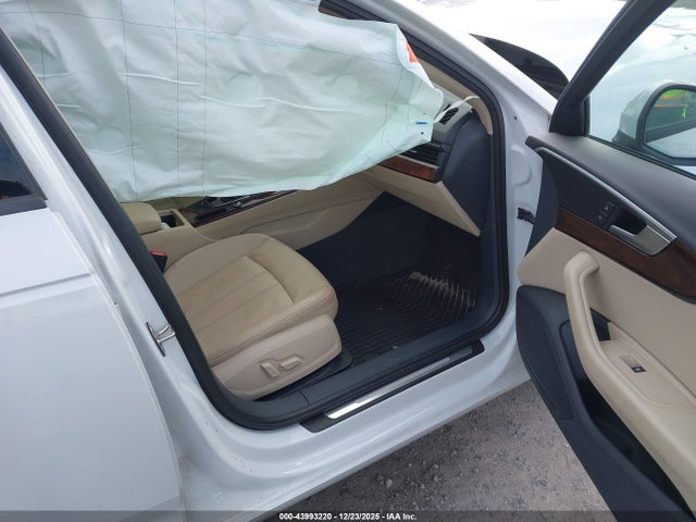 2017 AUDI A4 WAUANAF4XHN065875 Photo 4