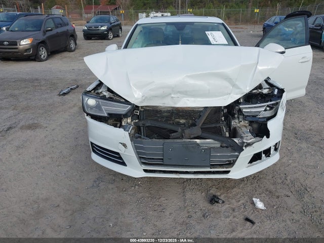 2017 AUDI A4 WAUANAF4XHN065875 Photo 5