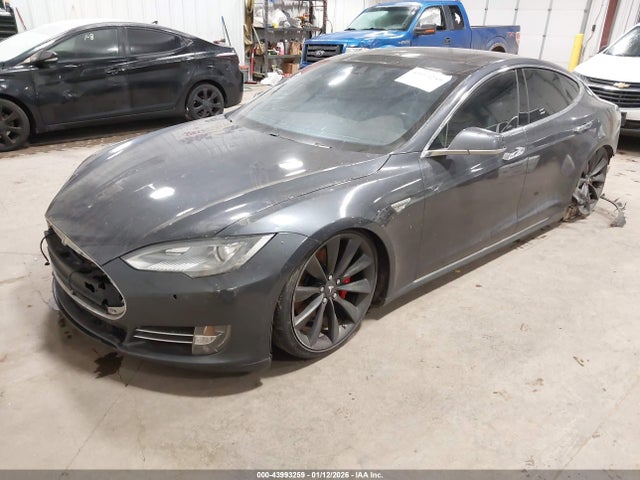 2015 TESLA MODEL S 5YJSA1V46FF100489 Photo 1
