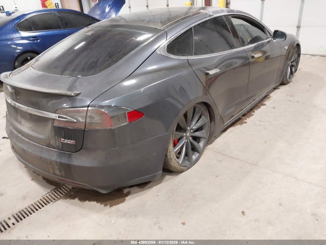 2015 TESLA MODEL S 5YJSA1V46FF100489 Photo 3