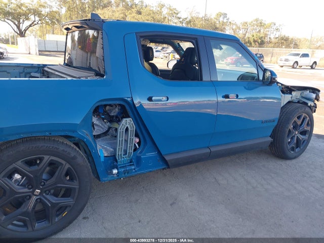 Rivian r1t 2025 7FCTGBAA3SN040116 Image 43