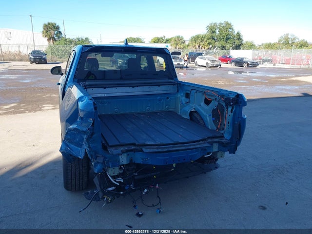 Rivian r1t 2025 7FCTGBAA3SN040116 Image 25