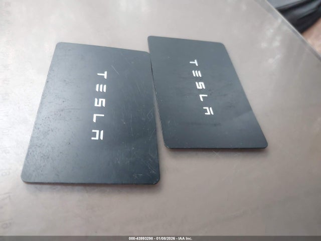 2018 TESLA MODEL 3 5YJ3E1EB9JF054737 Photo 10