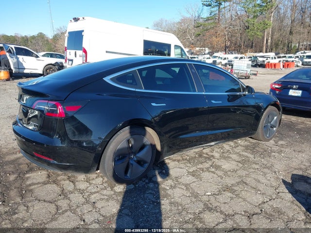2018 TESLA MODEL 3 5YJ3E1EB9JF054737 Photo 3