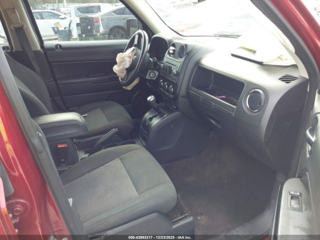 2016 JEEP PATRIOT 1C4NJPFA3GD612899 Photo 4