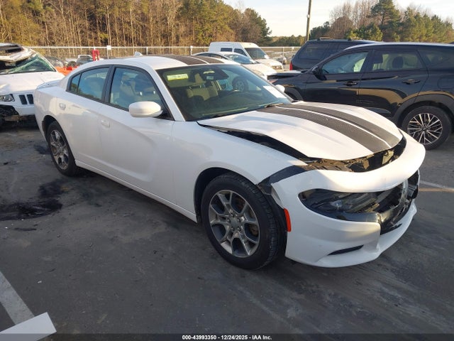 Продажа на аукционе авто 2015 Dodge Charger Sxt, vin: 2C3CDXJG7FH760148, номер лота: 43993350