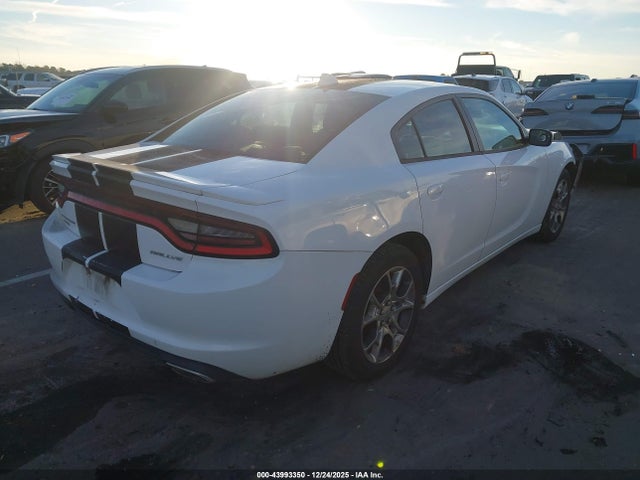 Продажа на аукционе авто 2015 Dodge Charger Sxt, vin: 2C3CDXJG7FH760148, номер лота: 43993350
