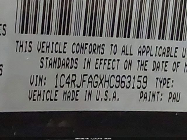 2017 JEEP GRAND CHEROKEE 1C4RJFAGXHC963159 Photo 8