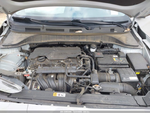 KM8K62AB7NU911828 Hyundai Kona Sel