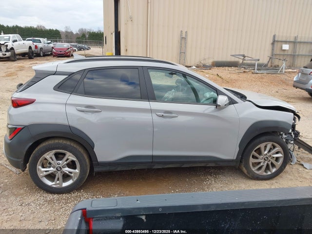 KM8K62AB7NU911828 Hyundai Kona Sel