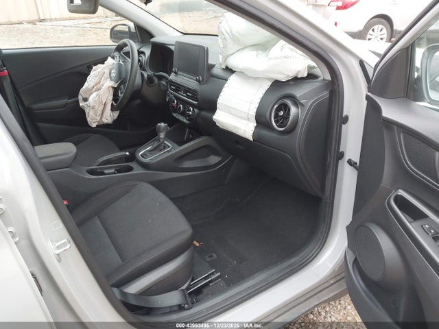 KM8K62AB7NU911828 Hyundai Kona Sel