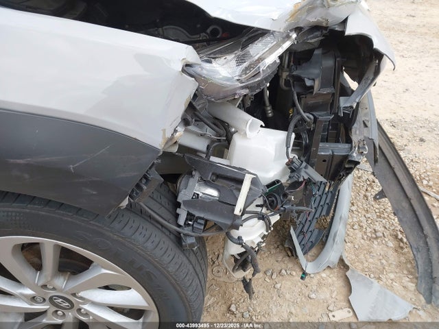 KM8K62AB7NU911828 Hyundai Kona Sel