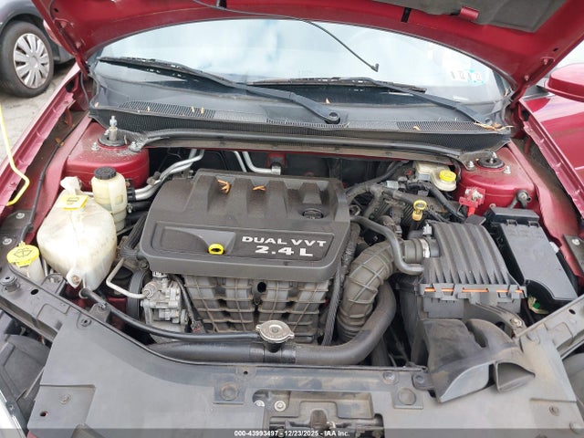 2013 CHRYSLER 200 1C3CCBAB8DN635450 Photo 9